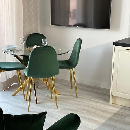 Green Apartment Sloneczne Tarasy Dziwnówek Kültér fotó